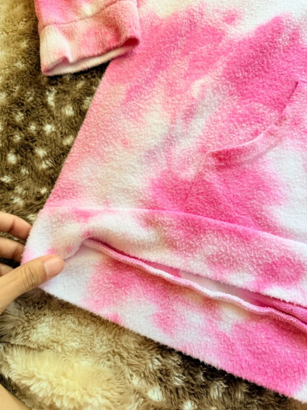 Size M Theo & Spence Pink Tie Dye Soft Fleece Hoodie - Picture 3 of 8